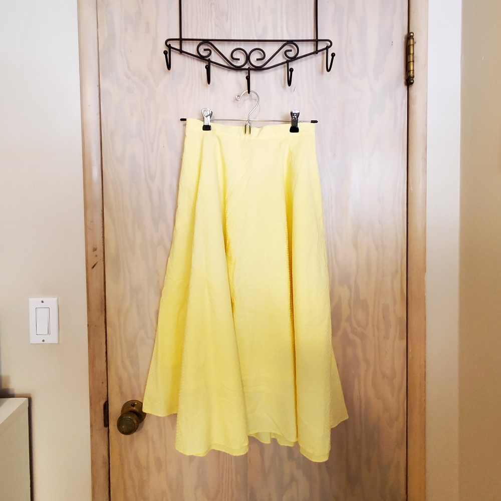 NWOT Uniqlo Yellow Skirt